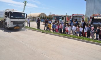 Kardelen Ana okulu öğrencileri Belediye çöp Aktarma istasyonunu ziyaret etti